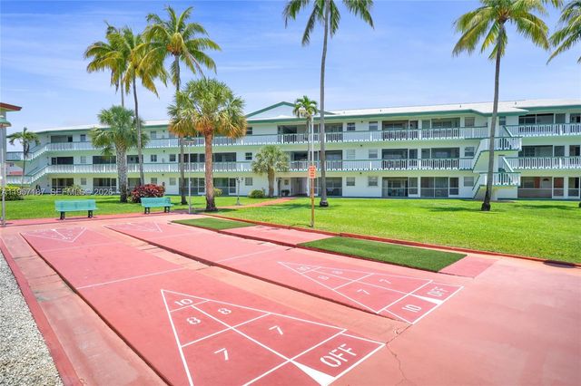 5300 Washington Street I205, Hollywood, FL 33021