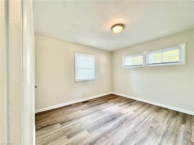 3602 Calvert Street, Greensboro, NC 27405