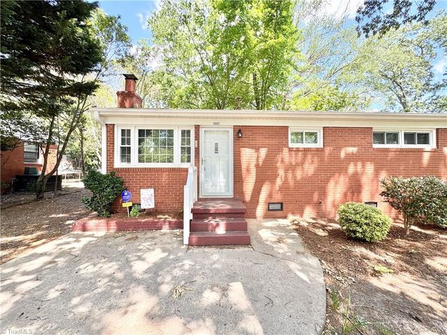 3602 Calvert Street, Greensboro, NC 27405