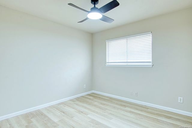 710 Meadow Side, San Antonio, TX 78227