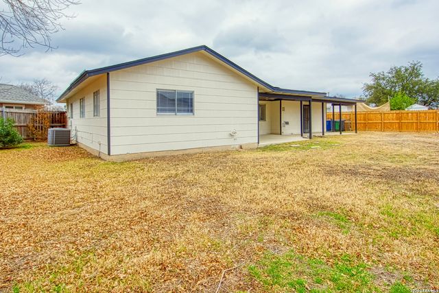 710 Meadow Side, San Antonio, TX 78227