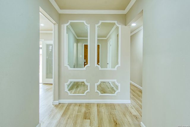 710 Meadow Side, San Antonio, TX 78227