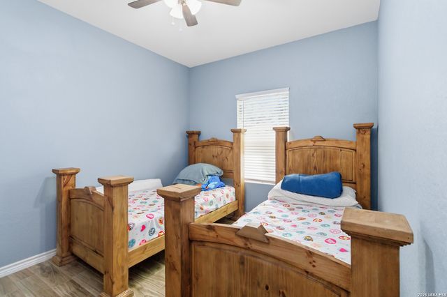 1214 CHALMERS AVE, San Antonio, TX 78211