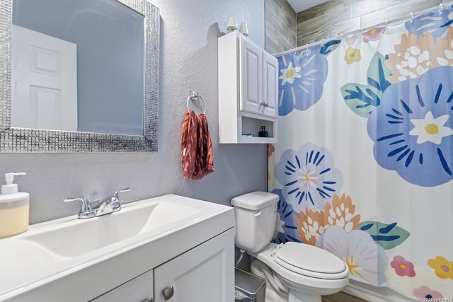 1214 CHALMERS AVE, San Antonio, TX 78211