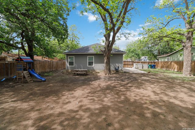 1214 CHALMERS AVE, San Antonio, TX 78211