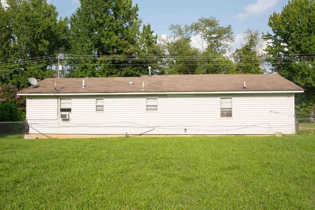 597 WALTON LOOP, Covington, TN 38019