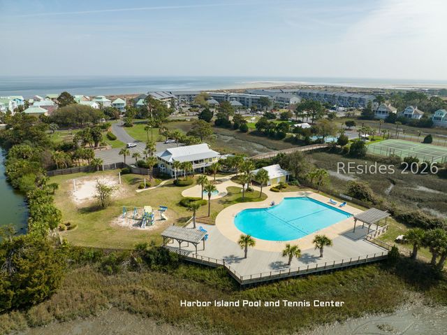 2 Cedar Reef Dr Unit A203, St Helena Island, SC 29920