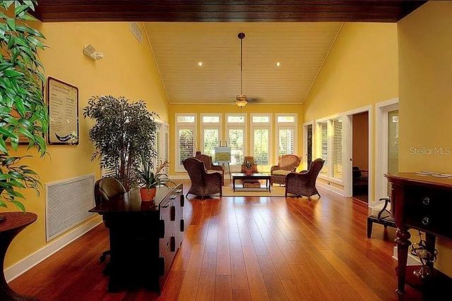 11901 4TH STREET N 8105, St Petersburg, FL 33716