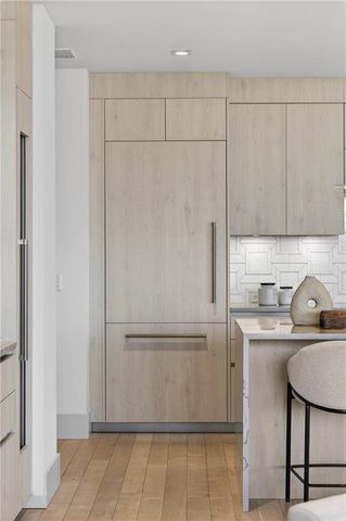 3107 Peachtree NE Road 1702, Atlanta, GA 30305