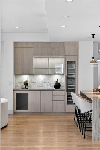 3107 Peachtree NE Road 1702, Atlanta, GA 30305