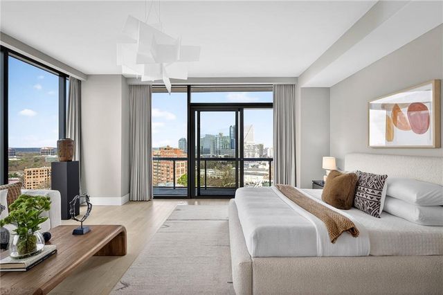 3107 Peachtree NE Road 1702, Atlanta, GA 30305