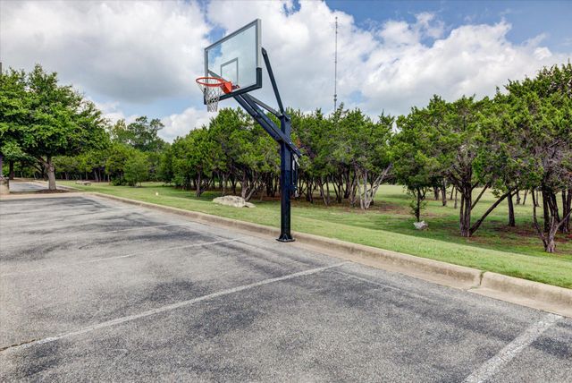 6705 Covered Bridge DR 10, Austin, TX 78736
