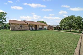 212 Prairie Wind Boulevard, Stephenville, TX 76401