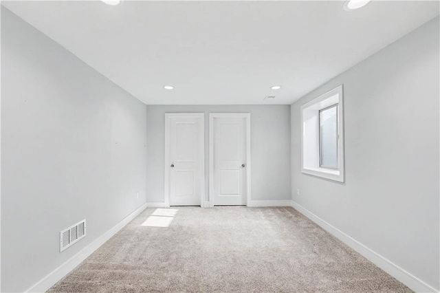 21739 W 116th Terrace, Olathe, KS 66061