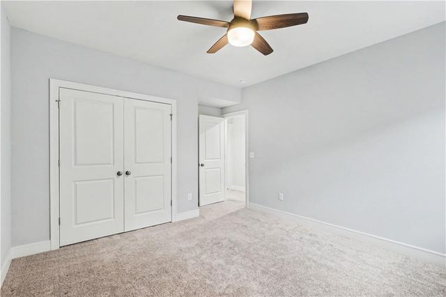 21739 W 116th Terrace, Olathe, KS 66061
