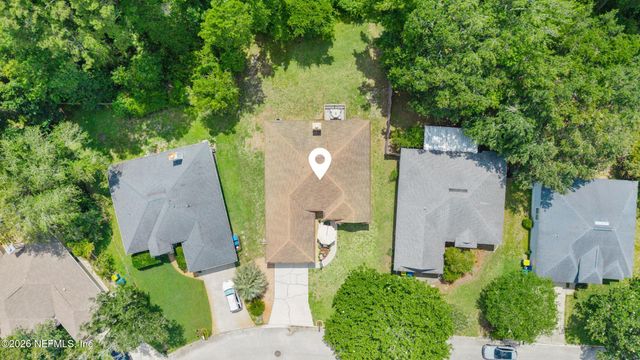 1716 CHANDELIER Circle W, Jacksonville, FL 32225