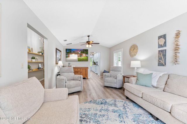 1716 CHANDELIER Circle W, Jacksonville, FL 32225