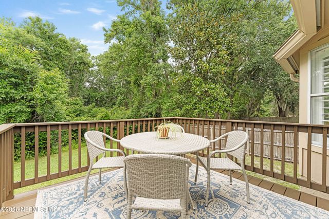 1716 CHANDELIER Circle W, Jacksonville, FL 32225