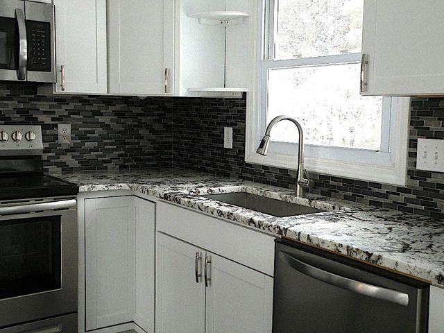 33 Groveview Circle, Greece, NY 14612