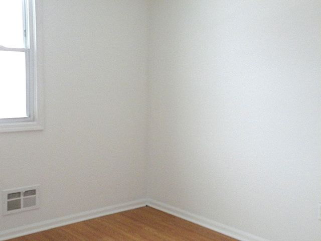 33 Groveview Circle, Greece, NY 14612