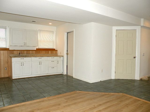 33 Groveview Circle, Greece, NY 14612