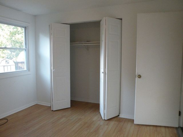 33 Groveview Circle, Greece, NY 14612