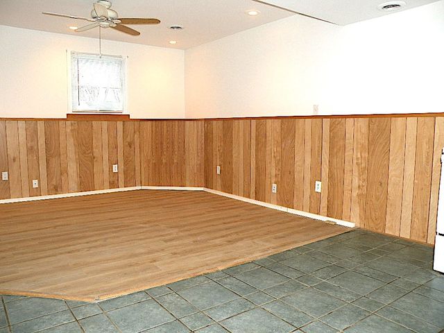 33 Groveview Circle, Greece, NY 14612