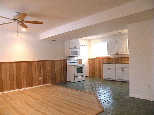 33 Groveview Circle, Greece, NY 14612