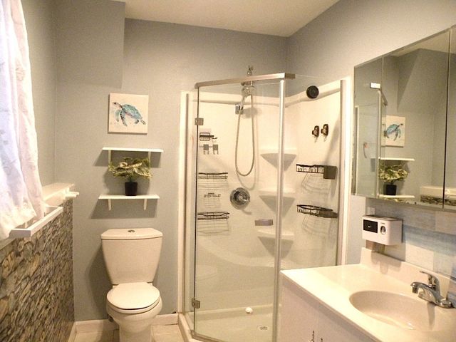 33 Groveview Circle, Greece, NY 14612