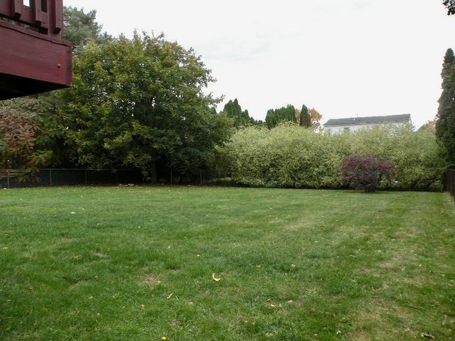 33 Groveview Circle, Greece, NY 14612