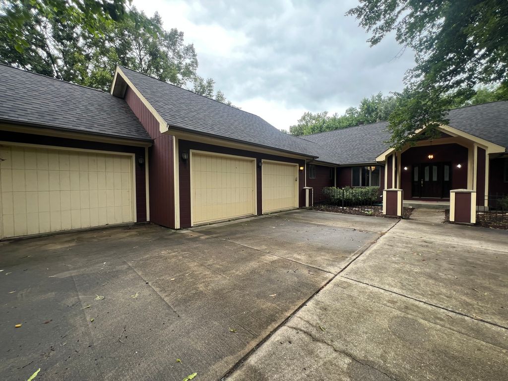 24535 W Woodridge Way, Joliet, IL 60404 — photo 3