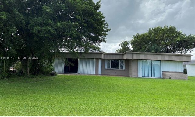 6105 Royal Poinciana Lane, Tamarac, FL 33319