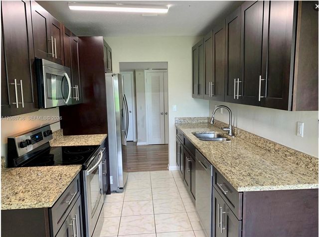 6105 Royal Poinciana Lane, Tamarac, FL 33319