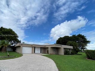 6105 Royal Poinciana Lane, Tamarac, FL 33319