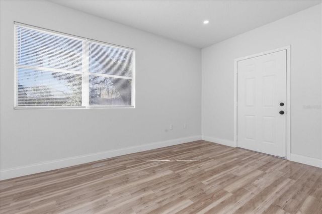 6804 N 47TH STREET, Tampa, FL 33610