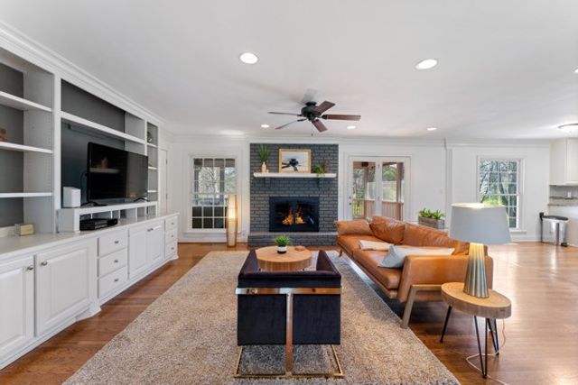 8012 Knoll Ct, Brentwood, TN 37027