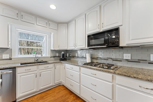 8012 Knoll Ct, Brentwood, TN 37027