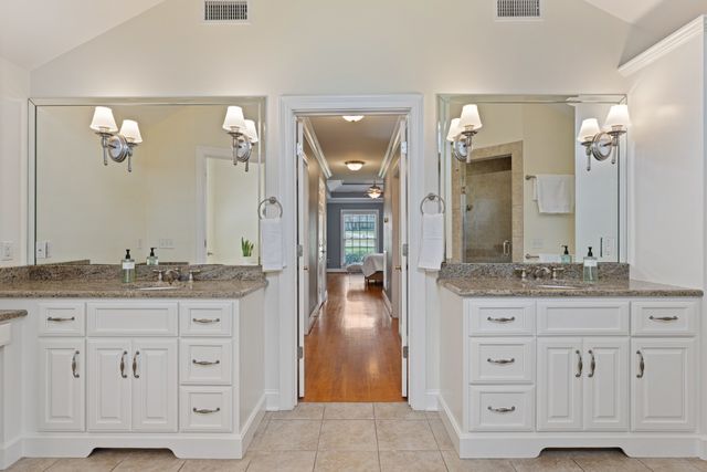 8012 Knoll Ct, Brentwood, TN 37027