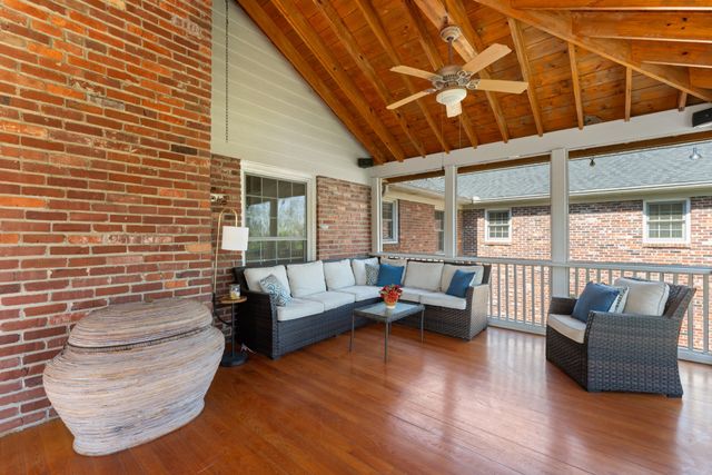 8012 Knoll Ct, Brentwood, TN 37027