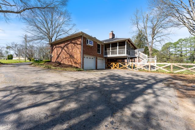 8012 Knoll Ct, Brentwood, TN 37027