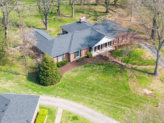 8012 Knoll Ct, Brentwood, TN 37027
