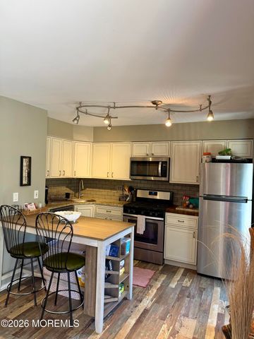 121 Joan Court 121, Jackson, NJ 08527