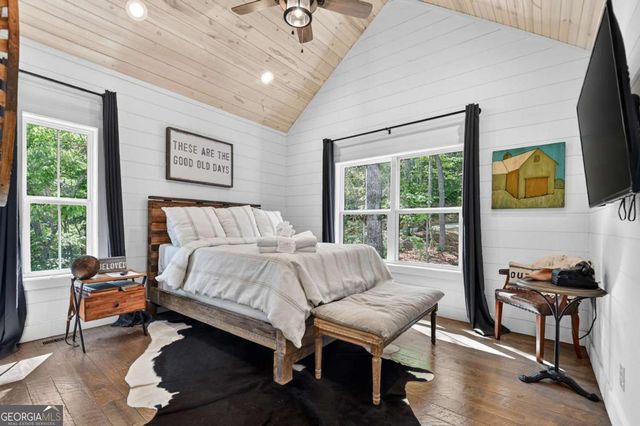 285 Pine Terrace Circle 101, Blue Ridge, GA 30513