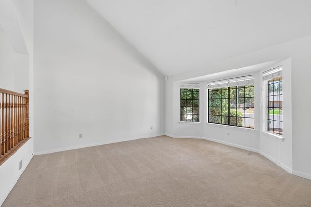 9306 Candalero Ct, Elk Grove, CA 95758
