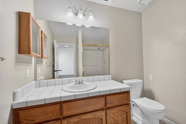 9306 Candalero Ct, Elk Grove, CA 95758