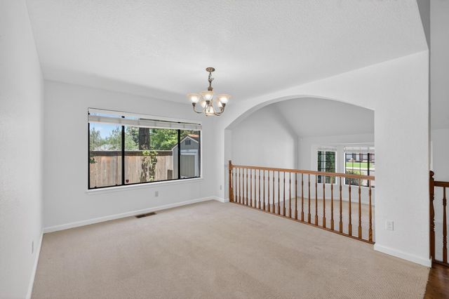 9306 Candalero Ct, Elk Grove, CA 95758