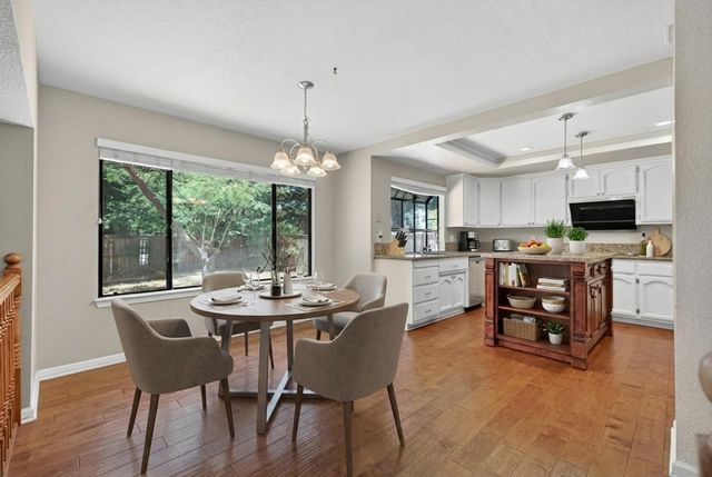 9306 Candalero Ct, Elk Grove, CA 95758