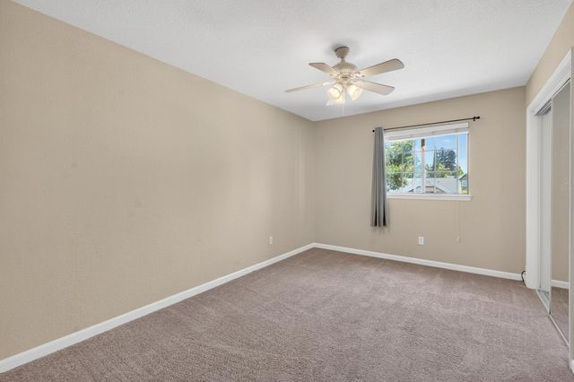 9306 Candalero Ct, Elk Grove, CA 95758