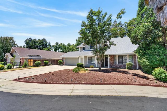 9306 Candalero Ct, Elk Grove, CA 95758
