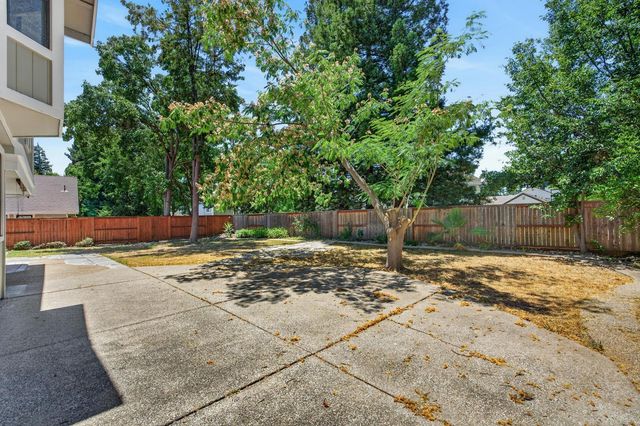 9306 Candalero Ct, Elk Grove, CA 95758